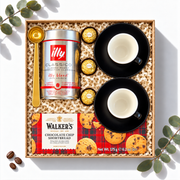 Geschenkbox Espresso Eleganz mit illy Classico Kaffee, Walker's Shortbread, zwei Espressotassen und Kaffeelöffel, Ansicht von oben