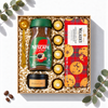 Geschenkbox Gemütliche Kaffeepause mit Nescafé Classic, Walker's Shortbread, Duftkerze und goldenem Kaffeelöffel, Ansicht von oben