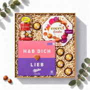 Geschenkbox Hab dich lieb mit Milka „Hab dich lieb“ Pralinés, Merci und Heindl Schoko Fouree, Ansicht von oben